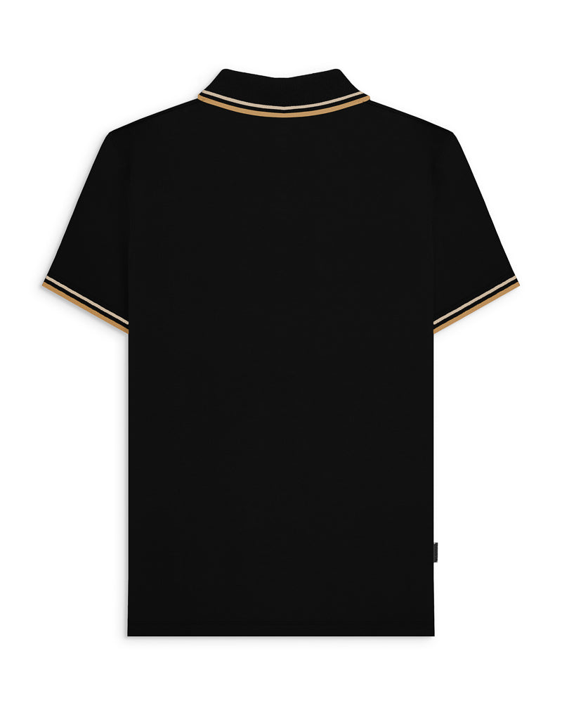 BLACK/NOMAD