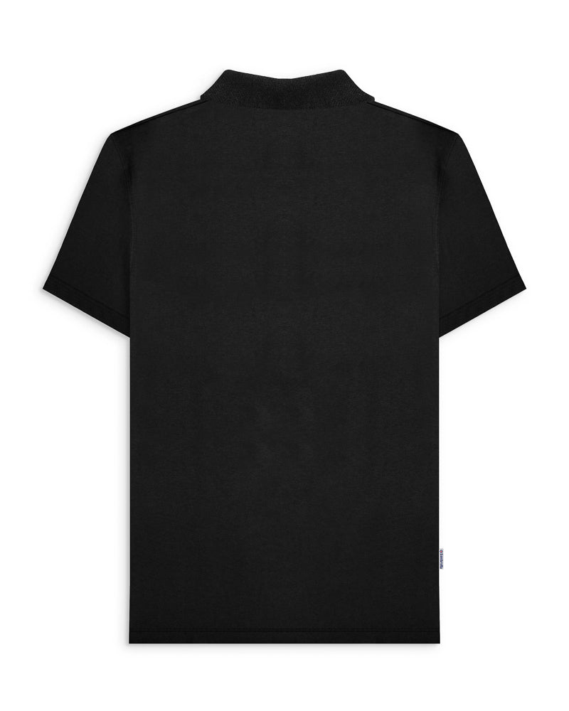 BLACK/NOMAD