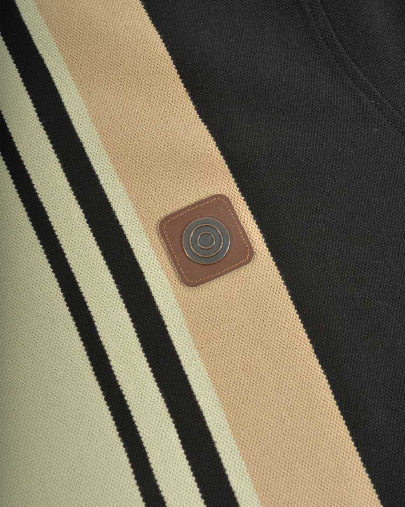 BLACK/NOMAD